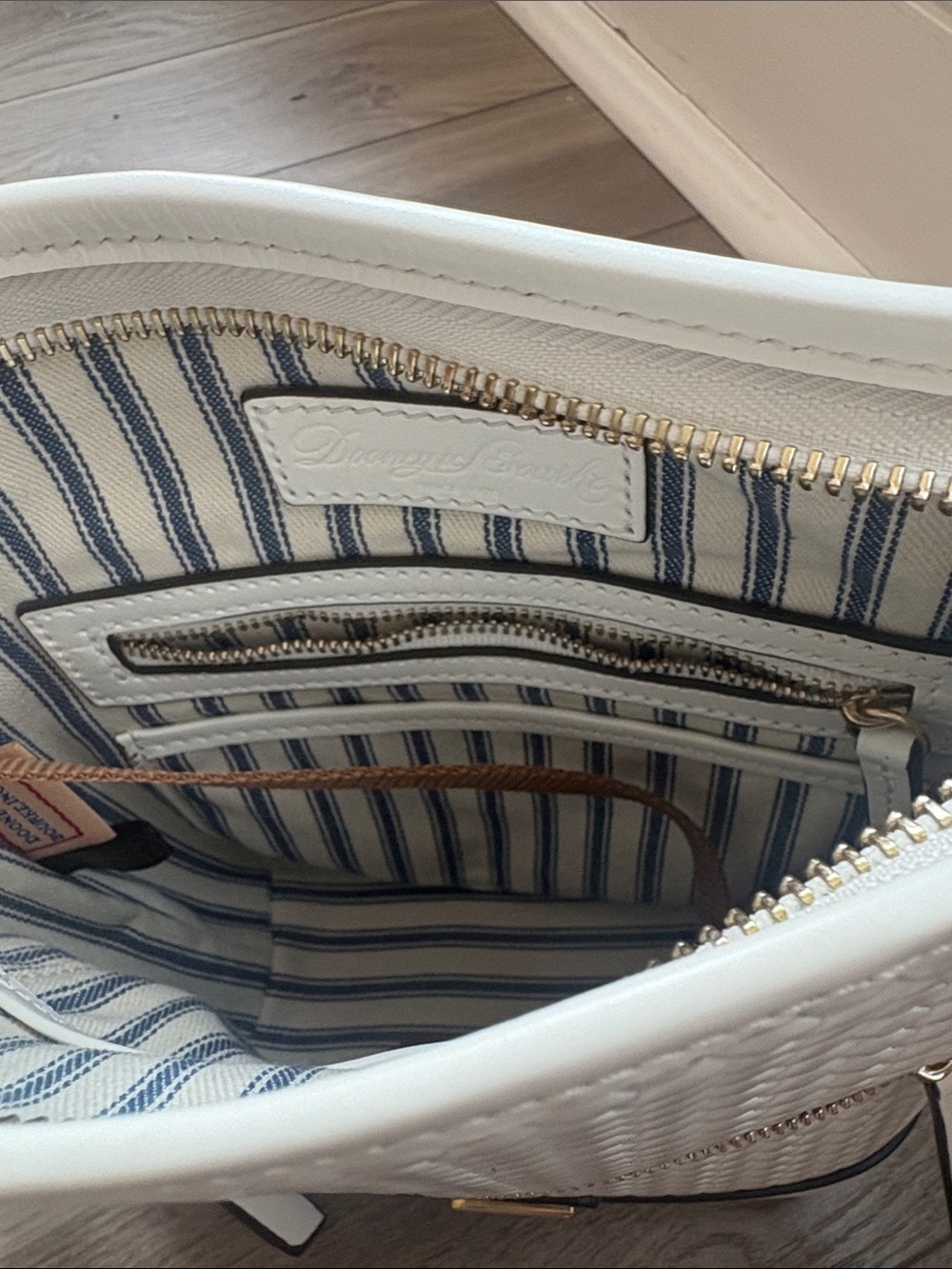 Dooney & Bourke White Woven-Texture mini hobo Crossbody with Hardware - Picture 9 of 9